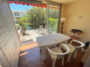 Bord de plage, rez de jardin,5/7 personnes...WIFI